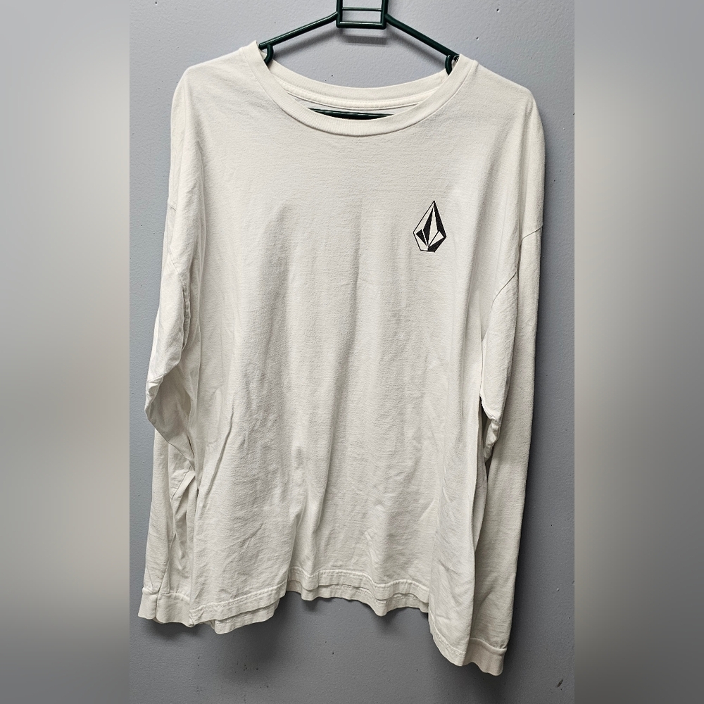 Volcom long sleeve shirt